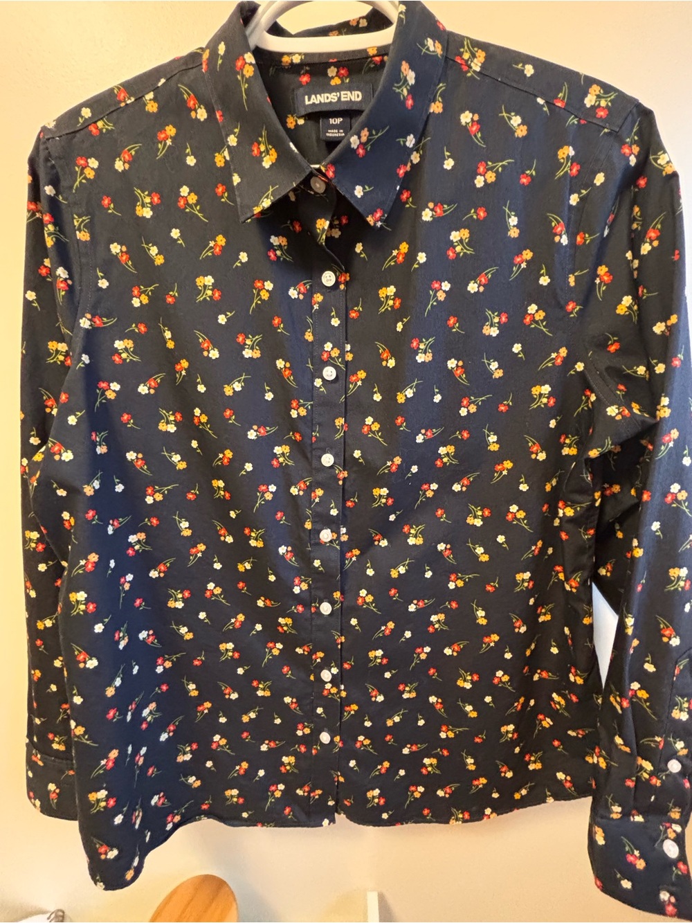 Lands End button down floral blouse long sleeves Navy size 10P